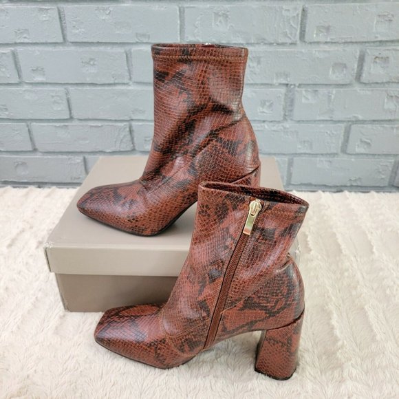 Franco Sarto Shoes Franco Sarto Stretch Ankle Boots Harmond